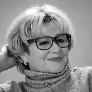 Марина Неелова